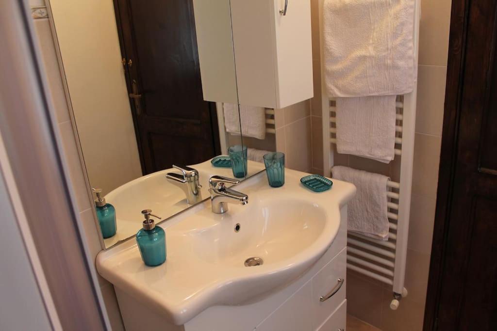 Casa Nel Borgo Antico Villa Quaratica Eksteriør billede