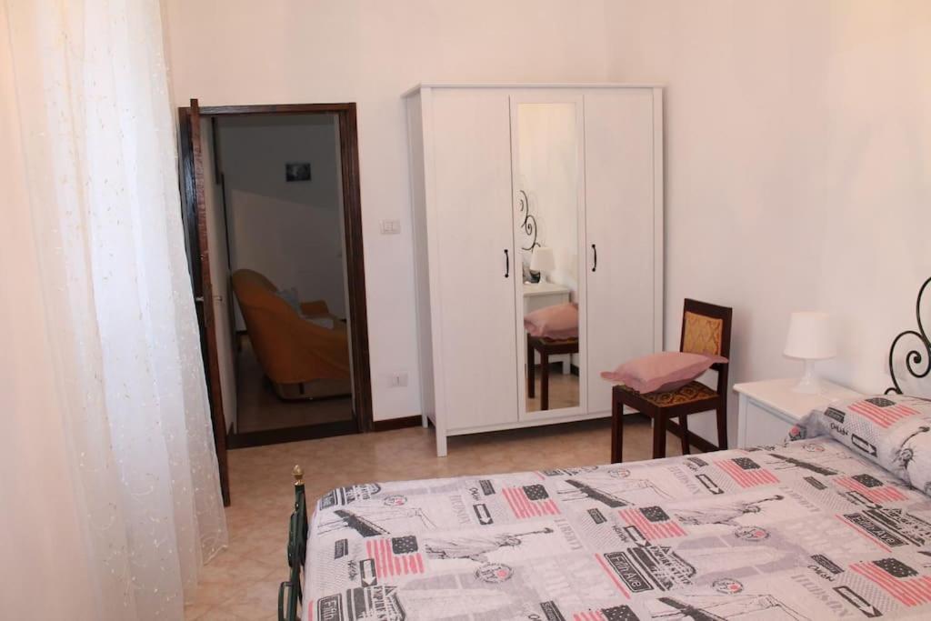 Casa Nel Borgo Antico Villa Quaratica Eksteriør billede